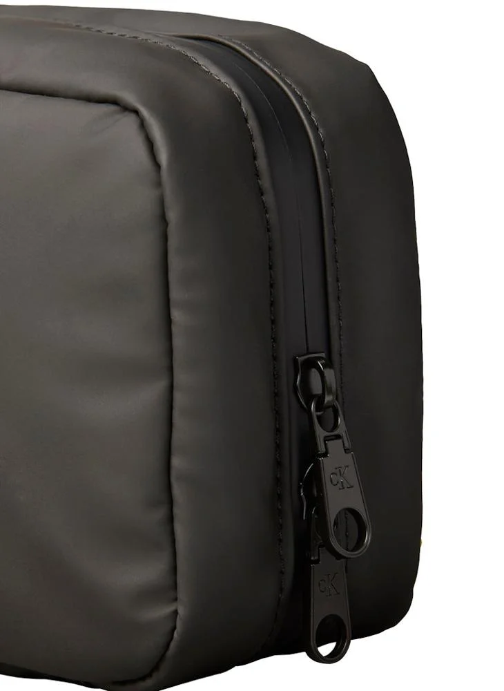 CALVIN KLEIN  Puffer Utility Hanger Wash Bag for Men | Best Price UAE